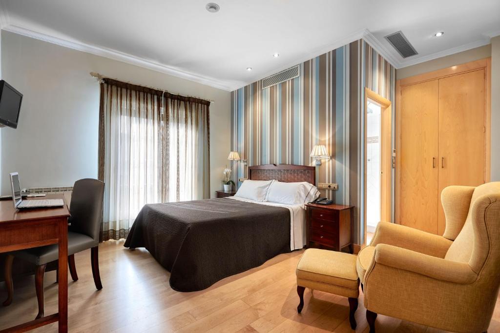 Atalaia Hotel Irun Room photo